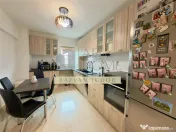 Apartament 4 camere de lux, loc de parcare , Ploiesti , zona 