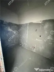 Apartament 2 camere balcon boxa si loc parcare zona Brana Se 