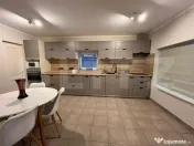 Casă de vanzare, 229 mp, cartierul 7 Noiembrie 