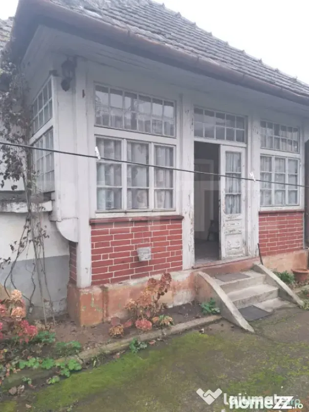 Casă cu Potențial în Brașov – Ideală pentru Locuinț? - Brasov (Brasov)