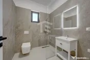 Case Insiruite aproape de Drumul Taberei ! Compartimentar... 