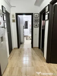 Inchiriez apartamnet 2 camere in Dobroesti strada Marului 