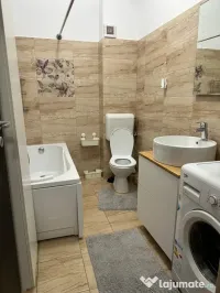 Inchiriez apartamnet 2 camere in Dobroesti strada Marului 