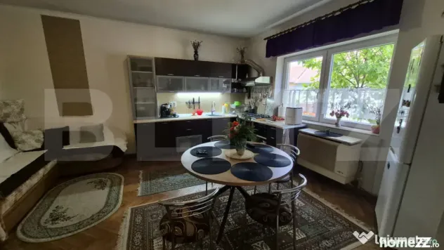 Casa 4 dormitoare, 220 mp, teren 500 mp, zona Titulescu