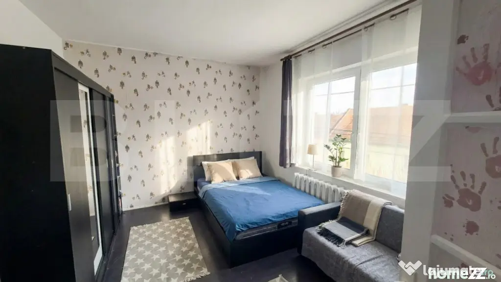 Casa 4 dormitoare, 220 mp, teren 500 mp, zona Titulescu