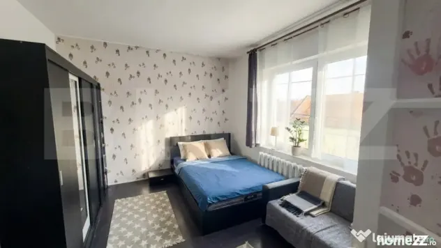 Casa 4 dormitoare, 220 mp, teren 500 mp, zona Titulescu