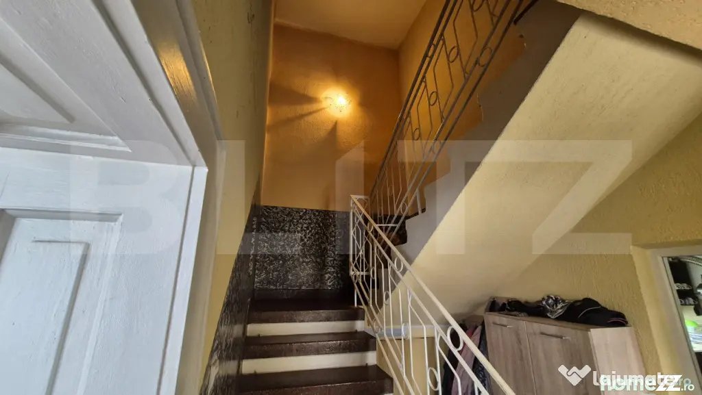Casa 4 dormitoare, 220 mp, teren 500 mp, zona Titulescu