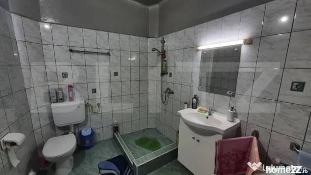 Casa 4 dormitoare, 220 mp, teren 500 mp, zona Titulescu