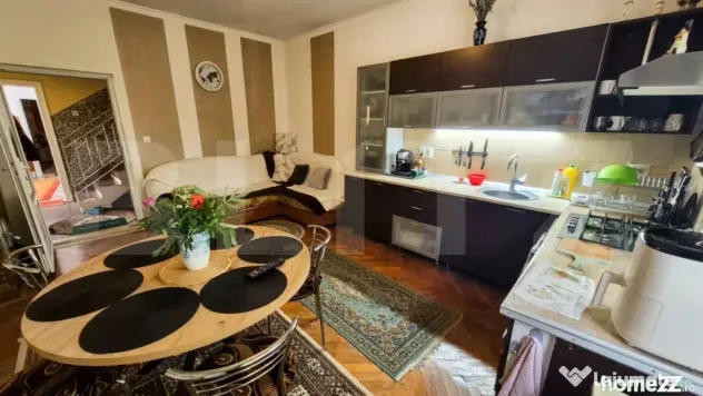 Casa 4 dormitoare, 220 mp, teren 500 mp, zona Titulescu - Satu Mare (Satu-Mare)