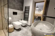 Refugiu urban lux, apartament spectaculos pe aleea pietonala 