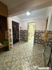 Apartament cu 3 camere, etaj 1, zona Calea Obcinelor 