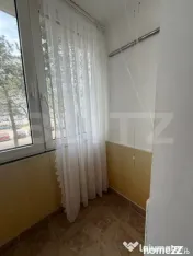 Apartament cu 3 camere, etaj 1, zona Calea Obcinelor 