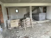Casă cu 4 camere, 250 mp și un teren de 800 mp - zona Bră 