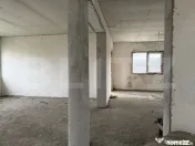 Casă cu 4 camere, 250 mp și un teren de 800 mp - zona Bră 