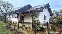 Casa cu 2 camere, 65 mp, teren 2910 mp, in Viile Satu Mare