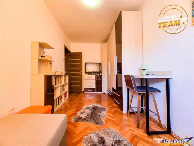 Decomandat, 3camere, etaj1, parcare inclusa, Aleea Teilor, S