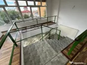 Spatiu comercial de vanzare, 5 incaperi, 220 mp, zona centra 