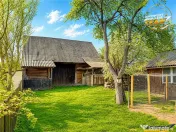 Casa cu farmec rustic teren privat de 3.315 mp, Borosneul 