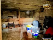 Casa cu farmec rustic teren privat de 3.315 mp, Borosneul 