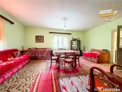 Casa cu farmec rustic teren privat de 3.315 mp, Borosneul 