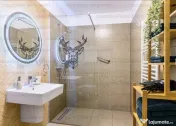 Apartament 2 camere, decomandat - zona Racadau 