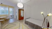 Garsoniera cocheta si luminoasa, etaj 1, Bulevardul Victorie 