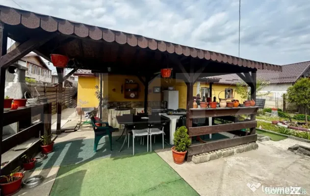 Casă parter 100 mp utili, teren 434 mp, zona Brestei - Craiova (Dolj)