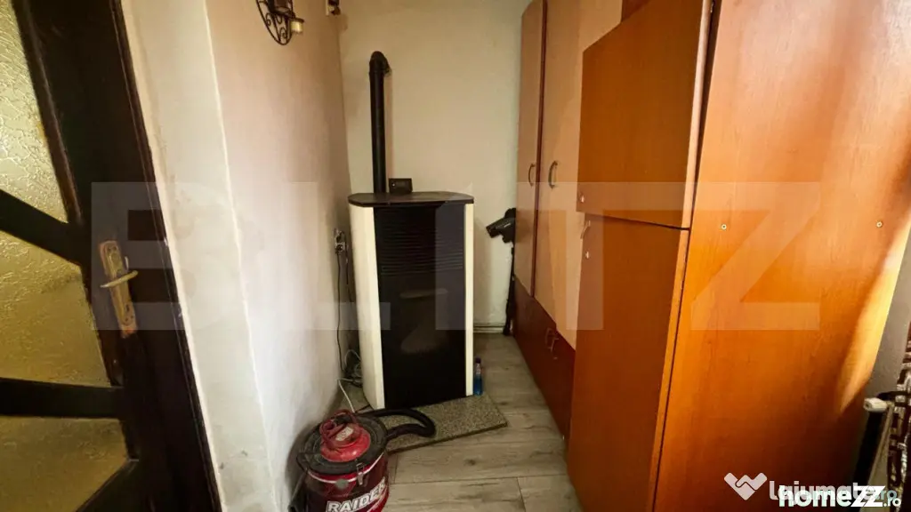 Casă parter 100 mp utili, teren 434 mp, zona Brestei - Craiova (Dolj)