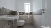 Casă nouă, curte, 2 parcări · Tractorul Brașov · 339.5 