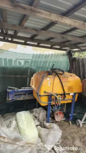 Vând Tractor Fiat în stare bună de funcționare + UTILAJE