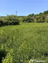 Casa de vanzare semifinisata. 