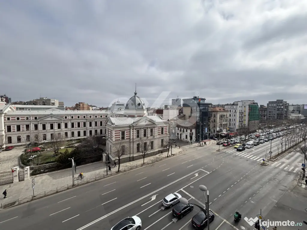 2 camere ultracentral cu vedere deschisă – Universitate -