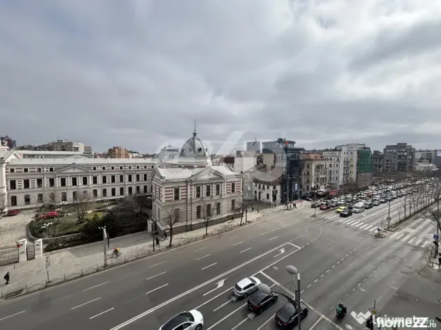 2 camere ultracentral cu vedere deschisă – Universitate -
