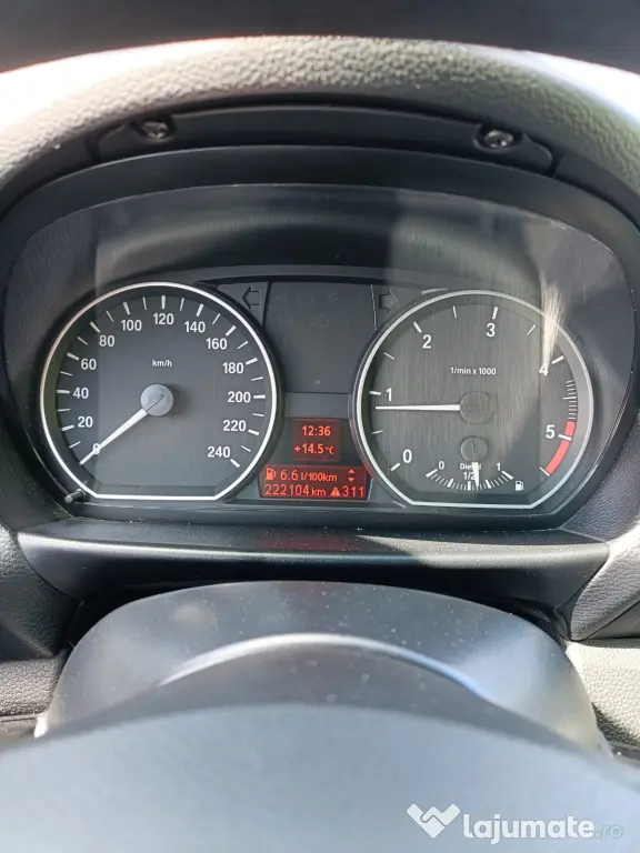 Vând BMW 116d an 2010, model din gama BMW Seria 1 E87