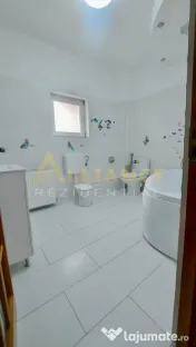 CASA INDIVIDUALA CU PISCINA METROU APARATORII PATRIEI 