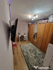 Apartament 3 camere, et. 2, Tatarasi-Piata Chirila 