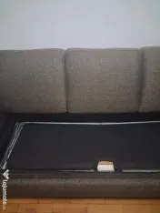 Vând o canapea cu 3 locuri 