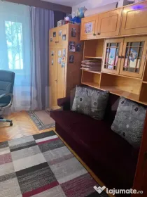 Apartament 3 camere | 64 mp + balcon 7 mp | Etaj 3/4 | Măn?