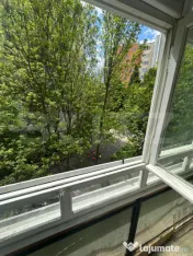 Apartament 3 camere | 64 mp + balcon 7 mp | Etaj 3/4 | Măn? 