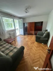 Apartament 3 camere | 64 mp + balcon 7 mp | Etaj 3/4 | Măn? 
