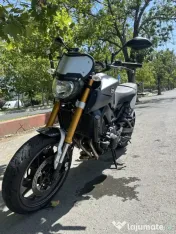Moto Yamaha MT-09 Sport Tracker Edition 