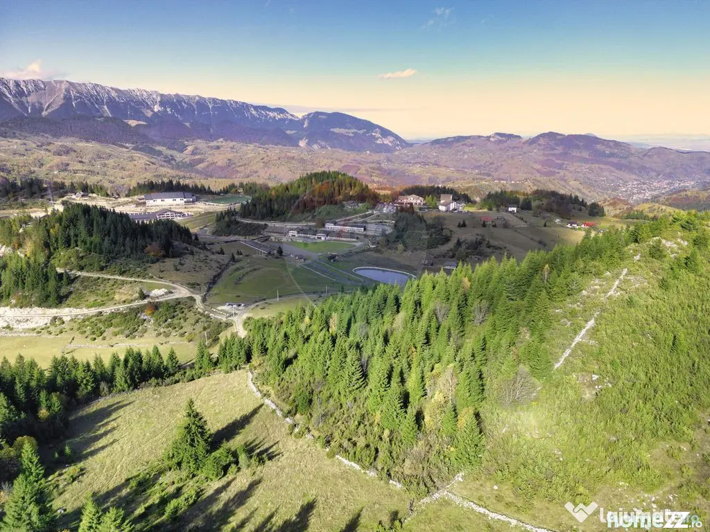 Teren 17590 mp în Fundata, lângă Cheile Grădiștei, B...