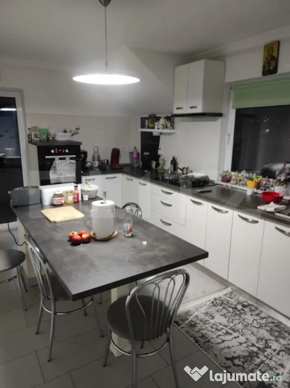Casa 177mp si Hala 180mp, Mitocul Dragomirnei