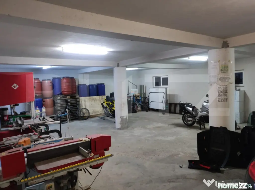 Casa 177mp si Hala 180mp, Mitocul Dragomirnei - Suceava (Suceava)
