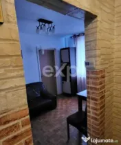 Vand apartament trivale 