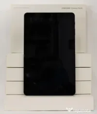 Samsung Galaxy Tab A SM-T590 