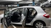 Vând Toyota Auris Hybrid 