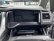 Vând Toyota Auris Hybrid 