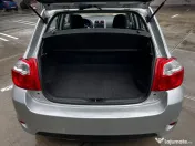 Vând Toyota Auris Hybrid 