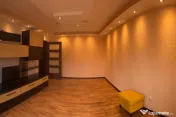 Apartament 3 camere | decomandat | 76 mp – Răcădău | Li 